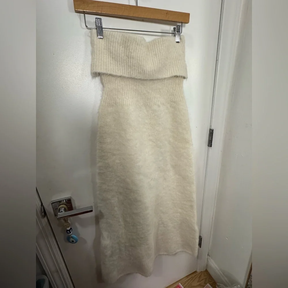 NWT dissh ivory Salma angora skirt - size s - Picture 9 of 9